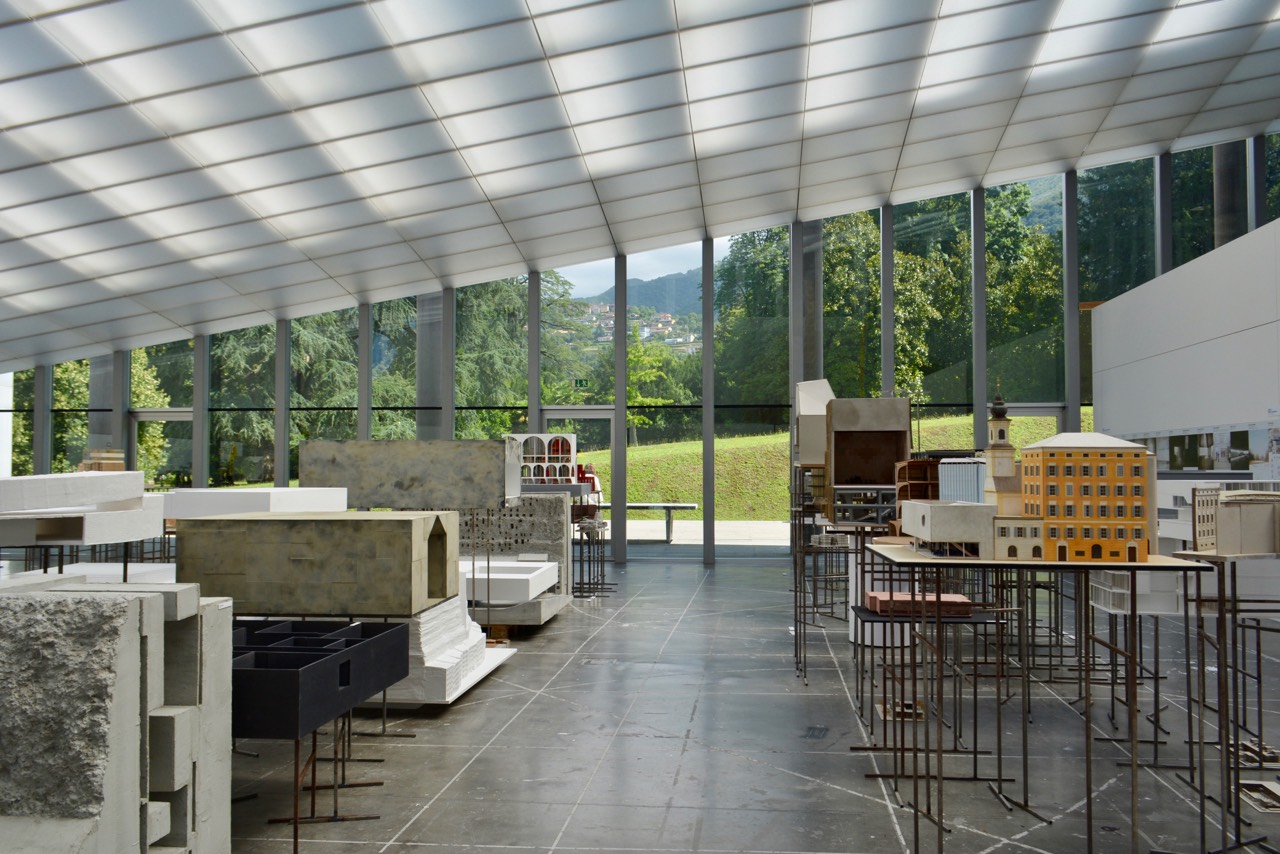  View towards the yard 