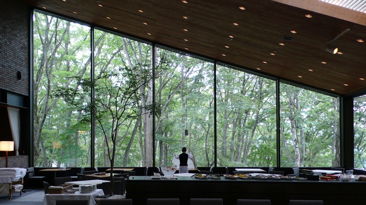 Dining Hall 